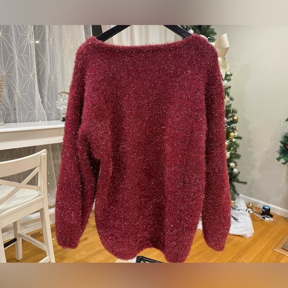 H&M Holiday Radiance: Glittering Red V-Neck Sweater - Picture 2 of 3